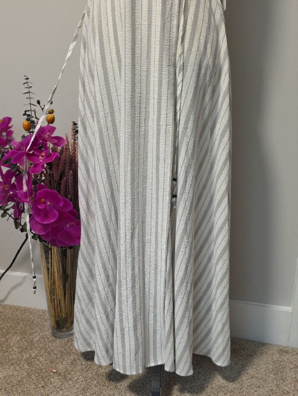 Calvin Klein White and Light Gray Striped Wrap Maxi Dress with Tie Waist - Picture 8 of 16